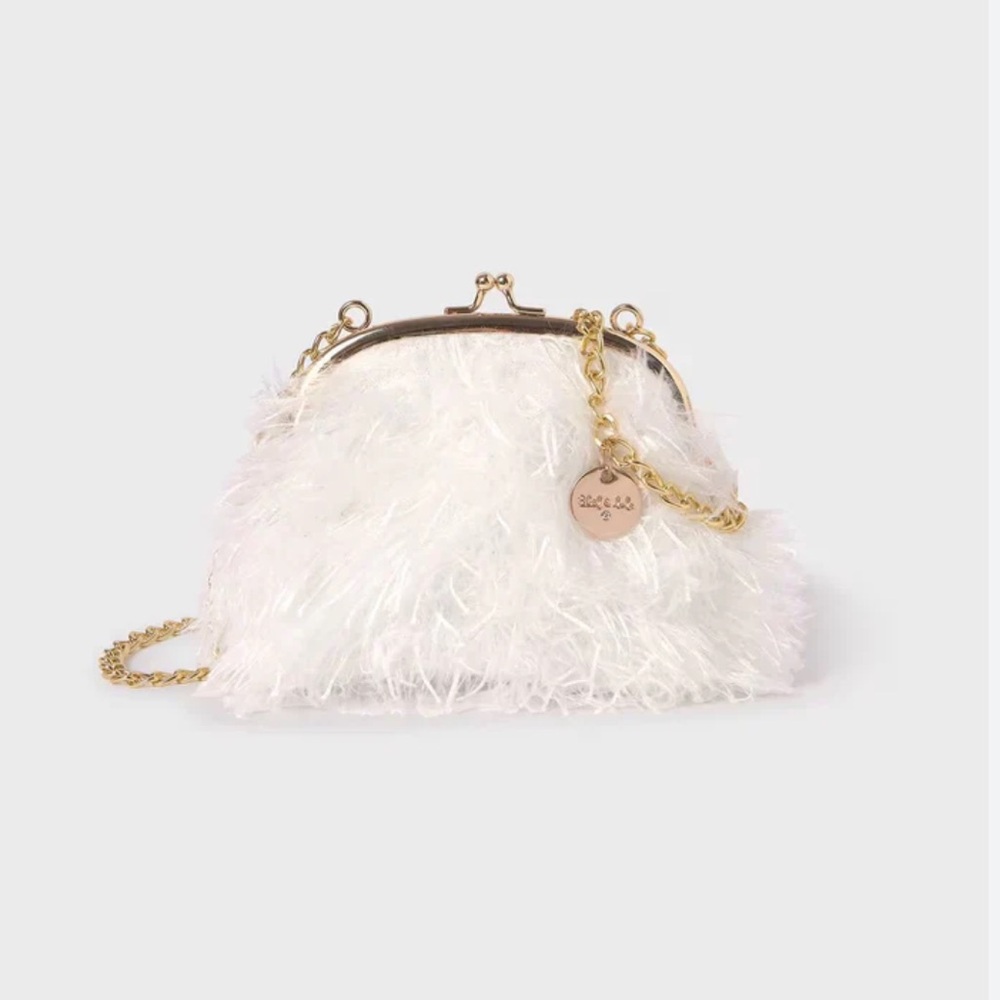 Chic White Feathered Bag with Gold Chain